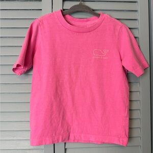 Hot pink vineyard vines tee